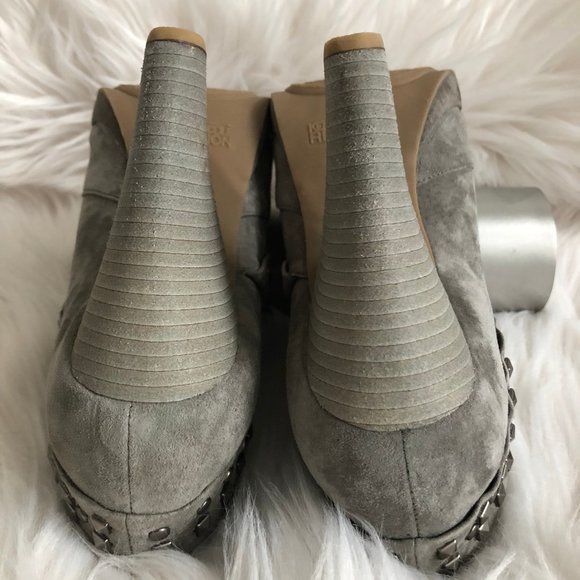 Shoes, booties - Picture 10 of 12